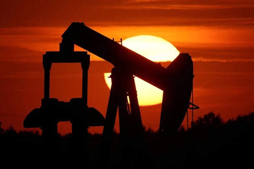 Giá xăng dầu hôm nay (10-5): Trái chiều, “hóng” CPI của Mỹ
